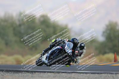 media/Sep-24-2022-CVMA (Sat) [[a45f954247]]/Race 13 Supersport Open/